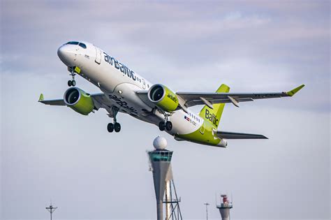 airbaltic departures.